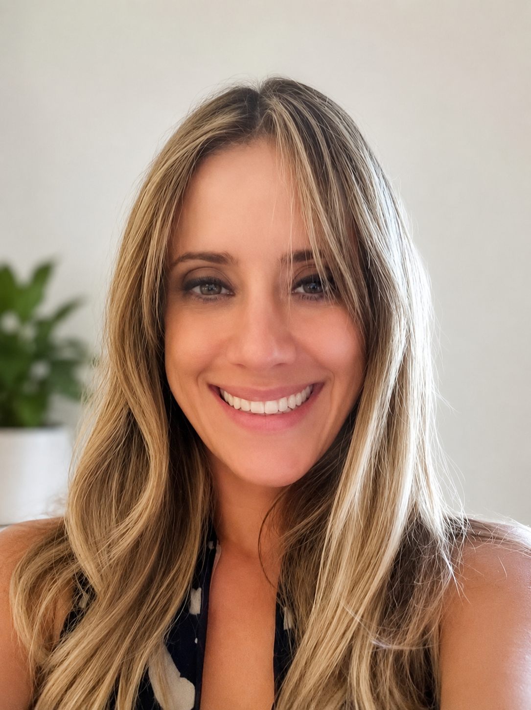 Mar&iacute;lia Hakme